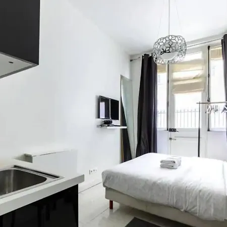 Apartment Hsh Studio Tesson Paris